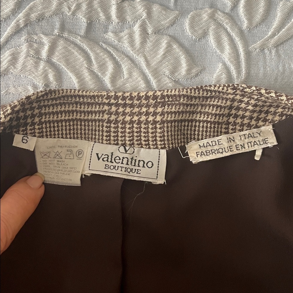 VALENTINO - Vintage Plaid Women's Jacket - Picture 5 of 17